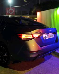 نیسان سێنترا